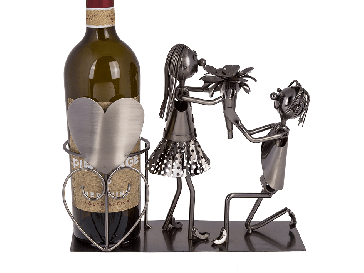 Kovový stojan na víno Love - posledný kus v akcii, muž na stojane má opadané "vlasy" (drôtiky)