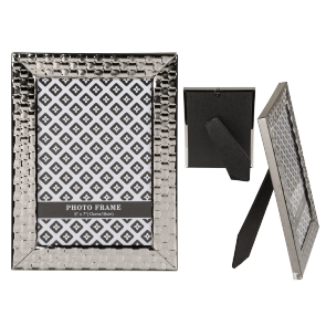 Metal photo frame